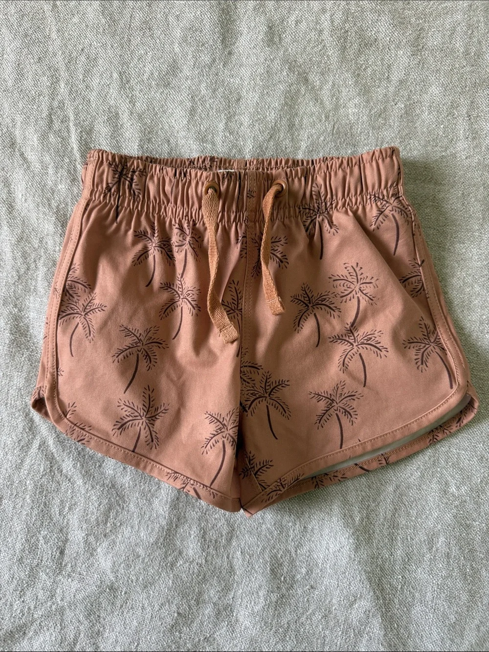 Rylee + Cru Palm-Print Drawstring Athletic Shorts - Rust